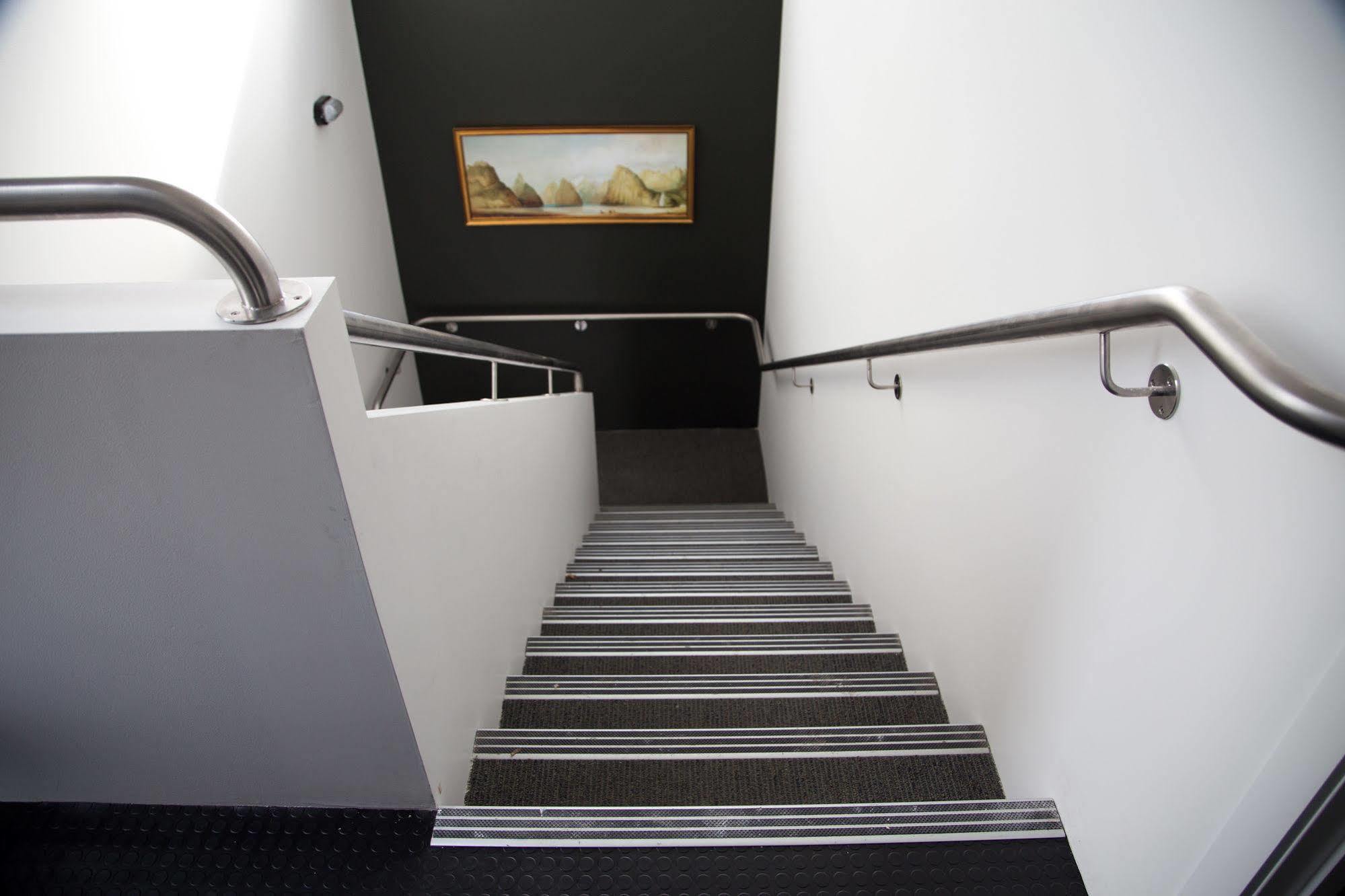 The Cinema Suites Te Anau Exterior foto